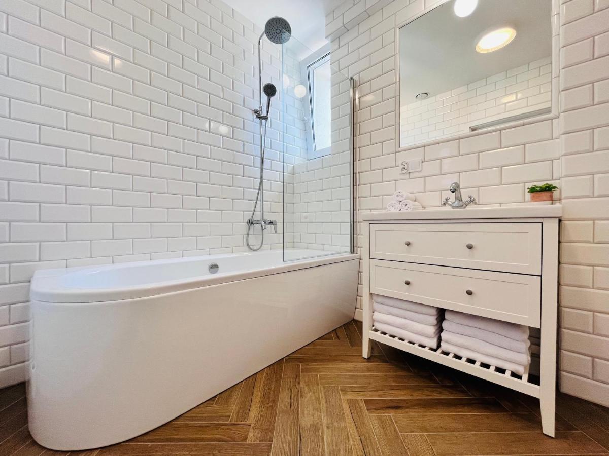 Apartamenty Lubin - Noclegi Lubin Lubiń Exterior foto